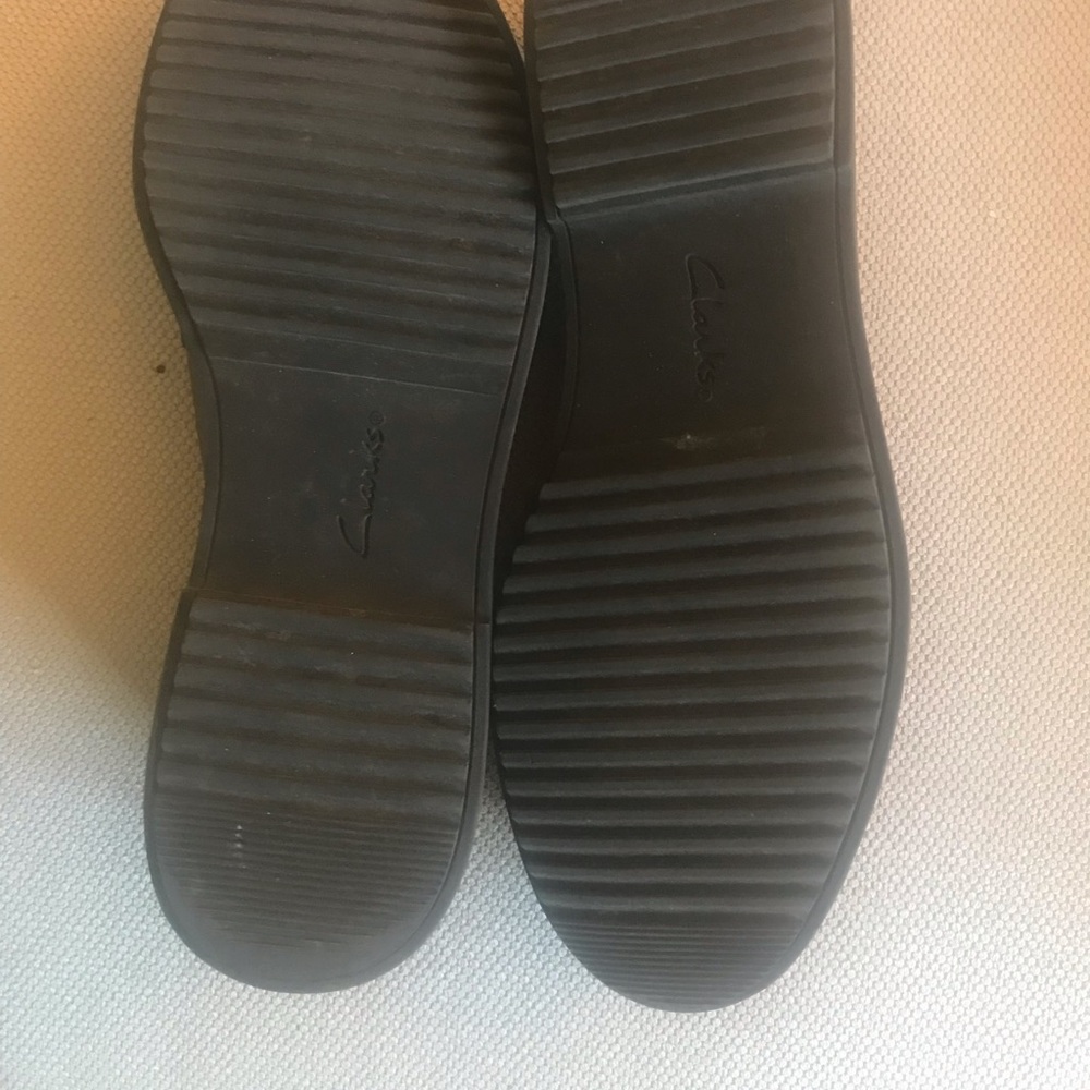 Clark’s Shoes - Picture 2 of 2